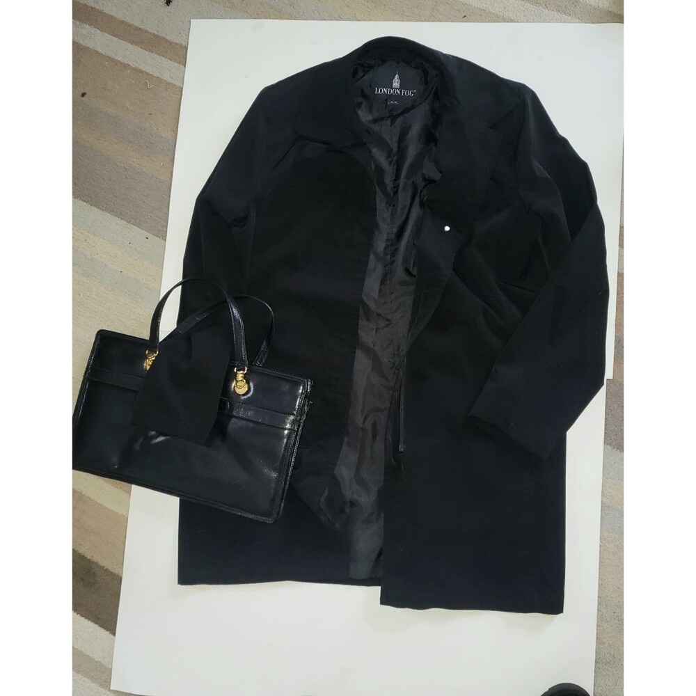 London Fog Simple Black Zip up Trench Size M